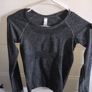 Gray longsleeve workout shirt